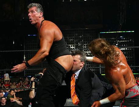 Shane_McMahon_Kiss_My_Ass_Club.jpg