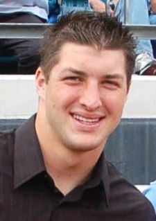 225px-Tim_Tebow_20071223.jpg