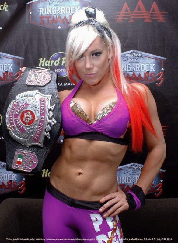 Luchadora%2BTaya%2BValkyrie%2B-%2BReina%2Bde%2BReinas.jpg