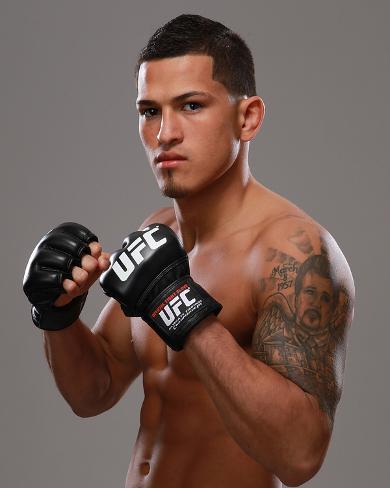 josh-hedges-ufc-fighter-portraits-anthony-pettis.jpg