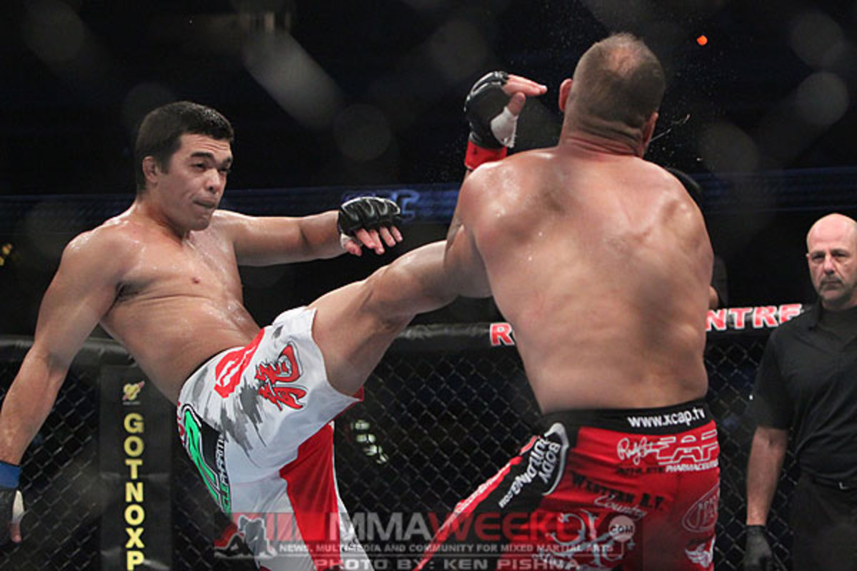 Machida-v-Couture-UFC-129_9780.jpg