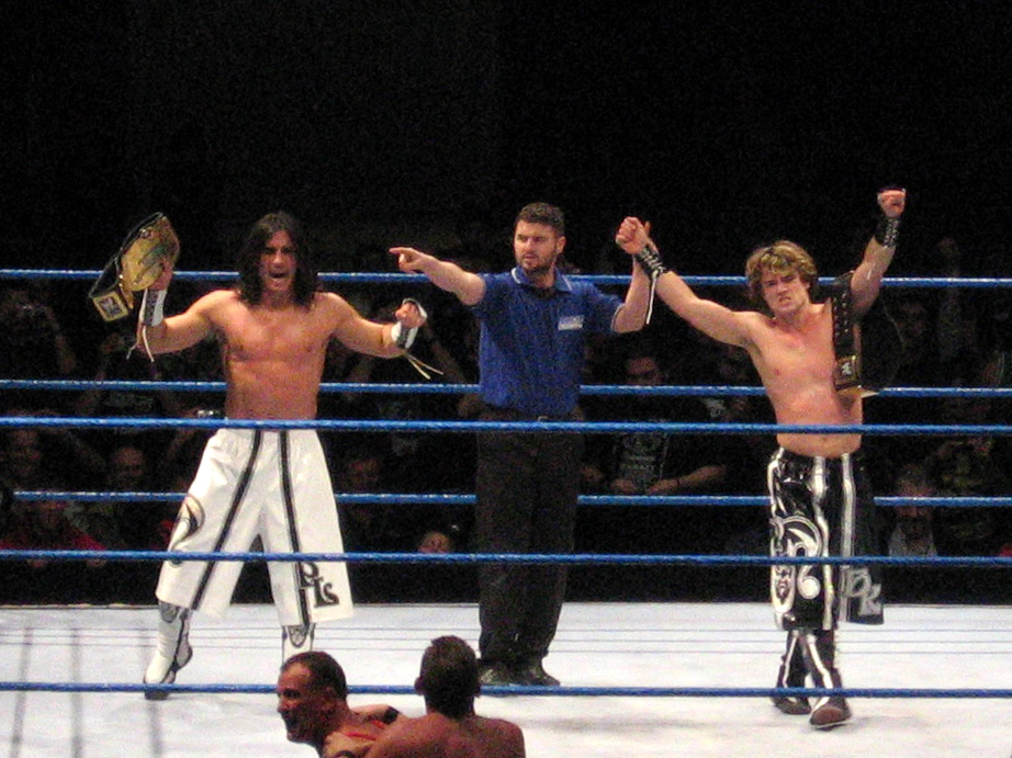 Paul_London_and_Brian_Kendrick_7dec2006.jpg