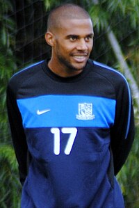 200px-LouieSoares.jpg