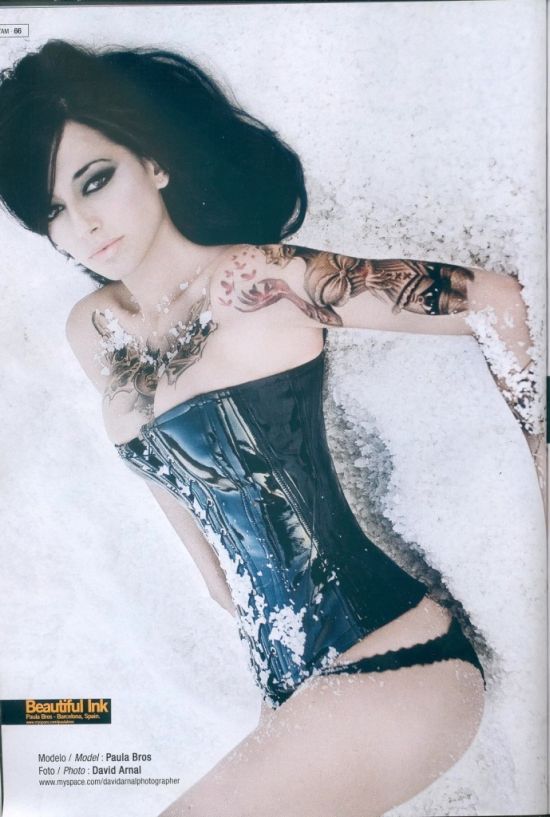 hot_girls_with_tattoos_21.jpg