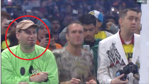 How does green shirt guy 2025 go to every wwe event