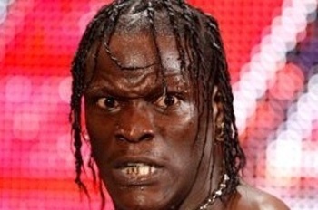 r-truth-heel-turn_display_image_display_image.jpg