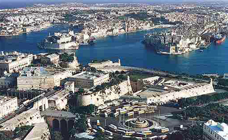 valletta_grand_harbor.jpg