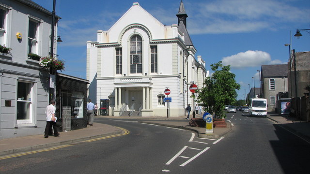 Ballymoney_town_hall.jpg