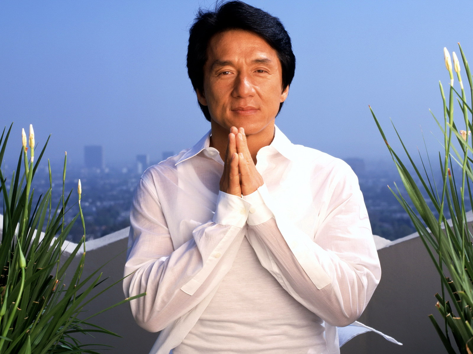 Jackie+Chan+new+pic+2012+06.jpg