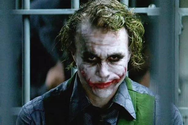Heath-Ledger-as-The-Joker.jpg
