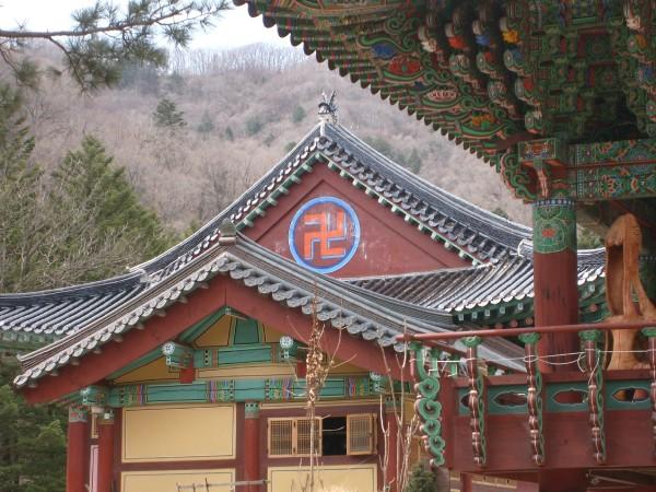 Woljeongsa_Administrative_Temple.jpg